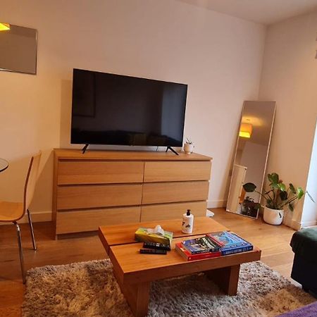 Apartamento The Island & Cutty Sark Londres Exterior foto
